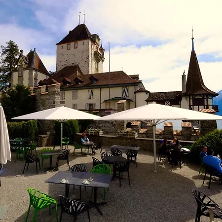 Apartment Am Thunersee, 4 Sterne Privatwohnung, 2 Schlafzimmer, Gratis Parkplatz, Seeblick Oberhofen