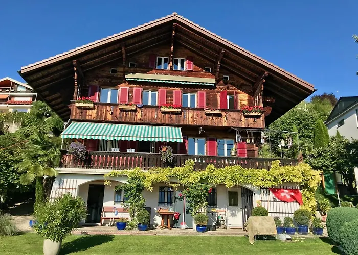 Apartament Am Thunersee, 4 Sterne Privatwohnung, 2 Schlafzimmer, Gratis Parkplatz, Seeblick