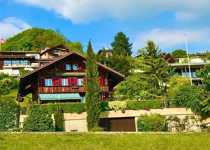 דירה Am Thunersee, 4 Sterne Privatwohnung, 2 Schlafzimmer, Gratis Parkplatz, Seeblick *