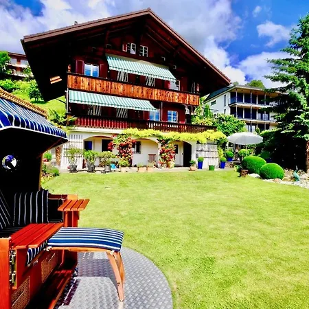 Am Thunersee, 4 Sterne Privatwohnung, 2 Schlafzimmer, Gratis Parkplatz, Seeblick Apartamento