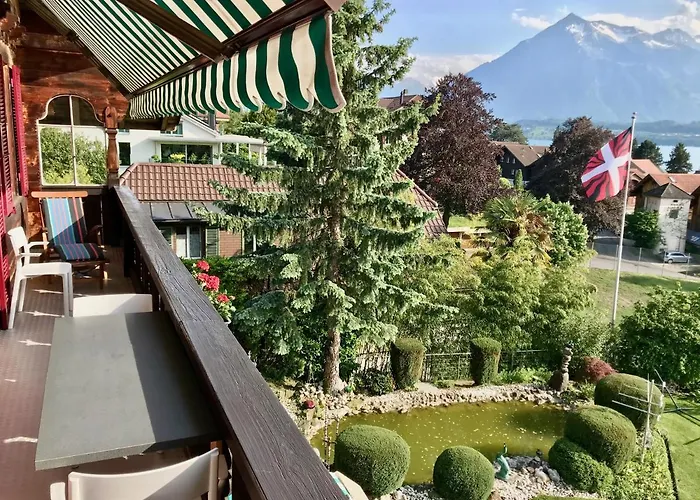 아파트 Am Thunersee, 4 Sterne Privatwohnung, 2 Schlafzimmer, Gratis Parkplatz, Seeblick *